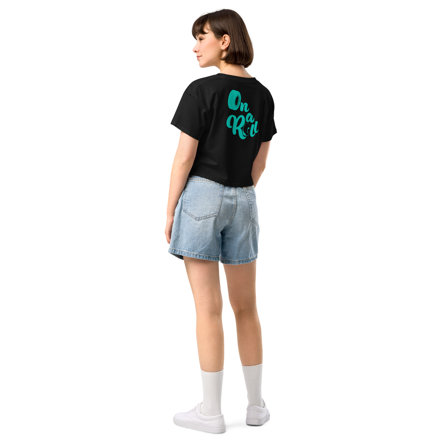 Crop top meditation in motion